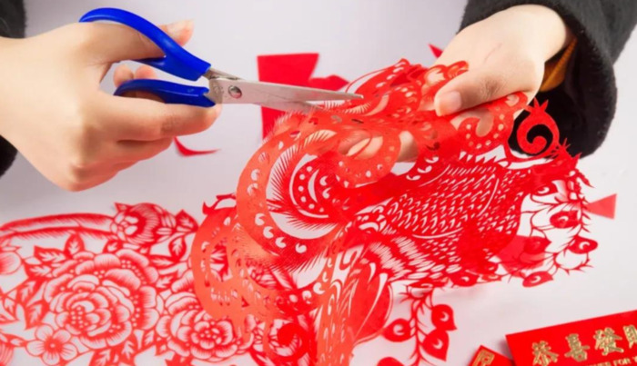 春天的剪纸贴画【春天来了手工剪贴画】