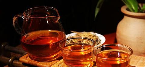 赞美红茶的经典句子【一杯红茶的感悟语句】
