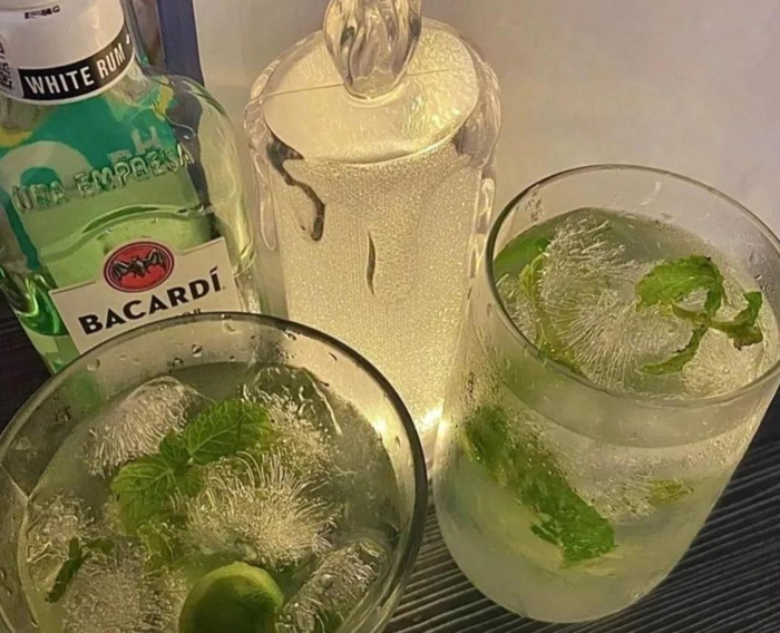 跟闺蜜出去玩的说说逗比式