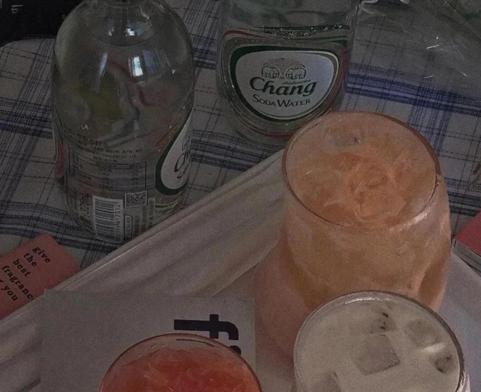 跟闺蜜出去玩的说说逗比式