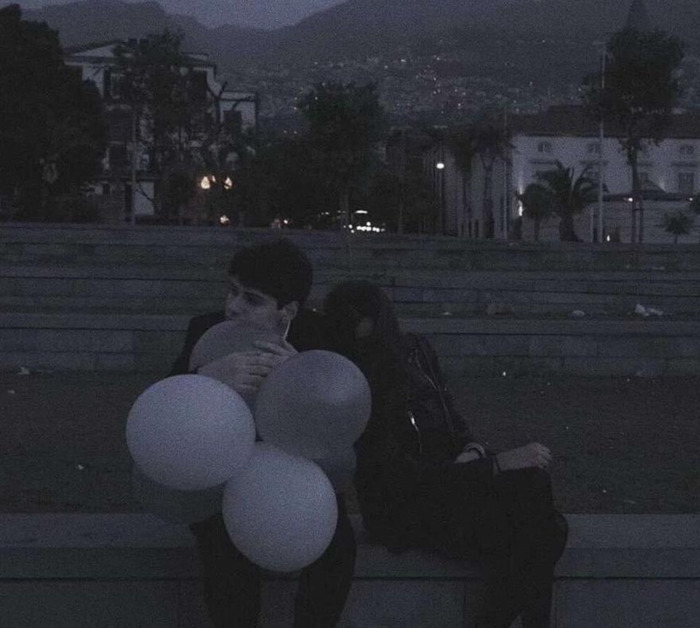 雨夜失眠的句子微信朋友圈