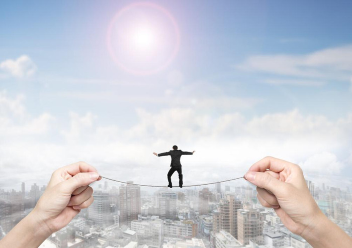 心情沉重的说说句子【心情好沉重的句子】