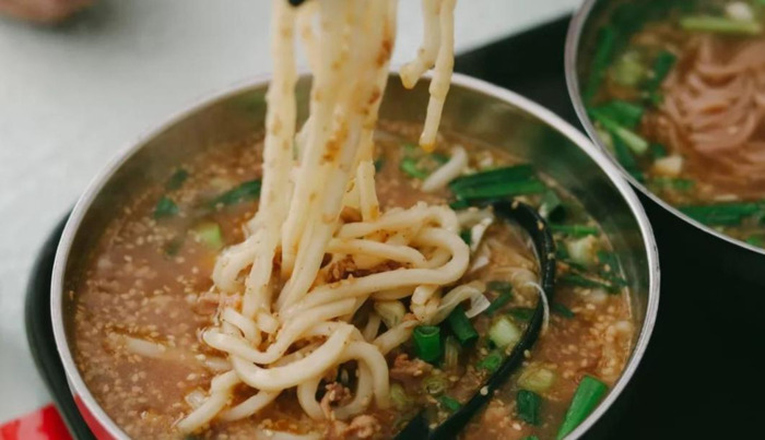 老仓醋米线做法配方【云南老仓醋米线】