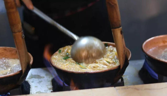 老仓醋米线做法配方【云南老仓醋米线】