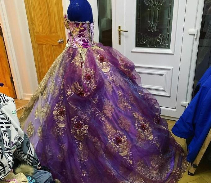 衣服设计图案【芭比娃娃衣服设计图】