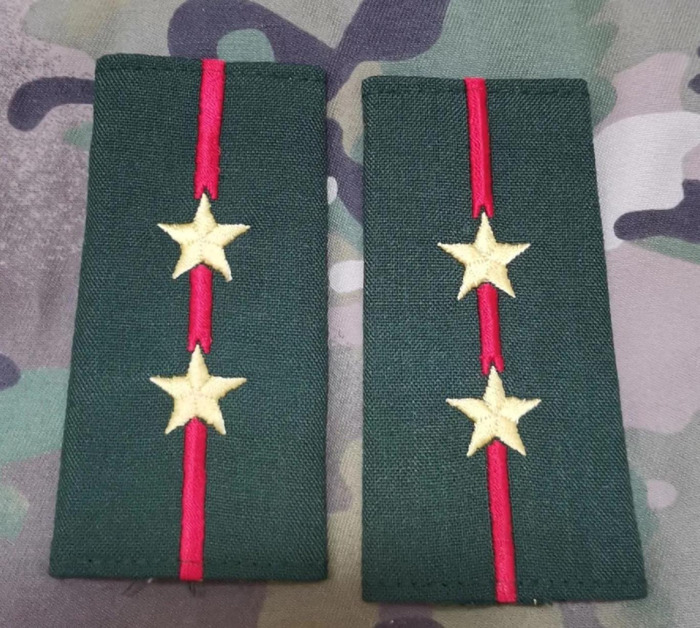 武警肩章级别图解【武警肩章级别图片】