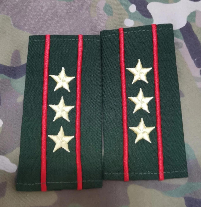 武警肩章级别图解【武警肩章级别图片】