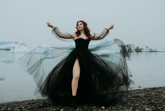 婚纱海景穿黑纱【婚纱海景照特效图】