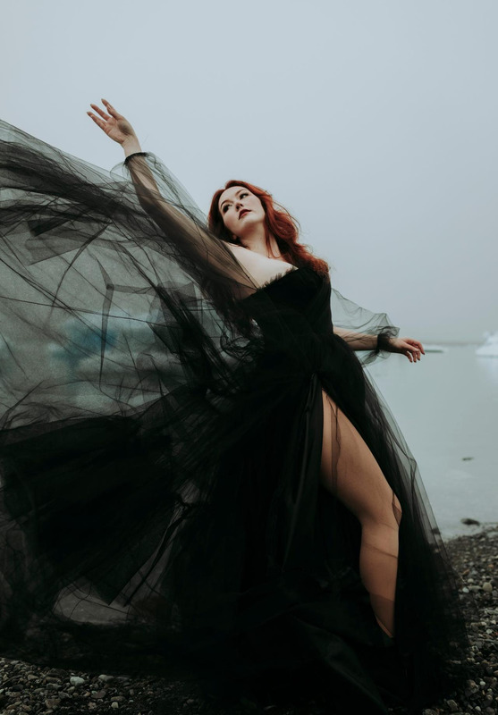 婚纱海景穿黑纱【婚纱海景照特效图】