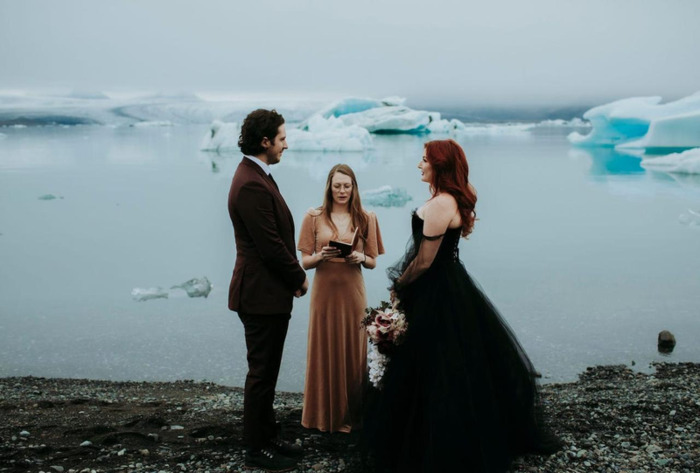 婚纱海景穿黑纱【婚纱海景照特效图】