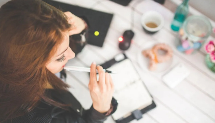 自学ps可以赚钱吗【自学ps修图多久能学会】