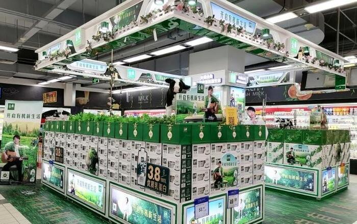 金典有机奶广告代言人是谁【金典有机奶广告歌曲】