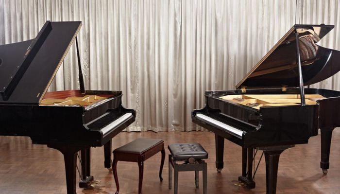 形容钢琴琴声美妙的句子【形容钢琴音色好听的词语】