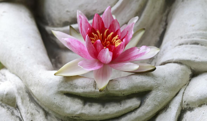 心经全文注音及解释 回向【般若波罗蜜多心经全文注音及解释】