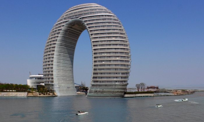 马岩松作品分析【马岩松作品鸟巢】