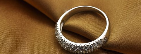 说是925纯银为什么是金色的?会掉色吗【真的925银会掉色吗】