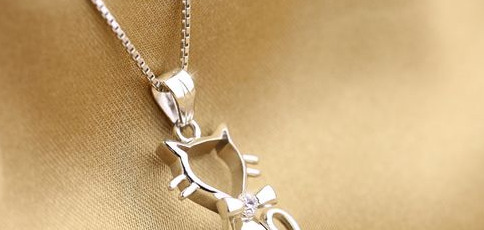 说是925纯银为什么是金色的?会掉色吗【真的925银会掉色吗】