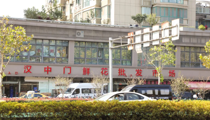 南京最大的服装批发市场在哪【南京女装批发市场服装在哪里】