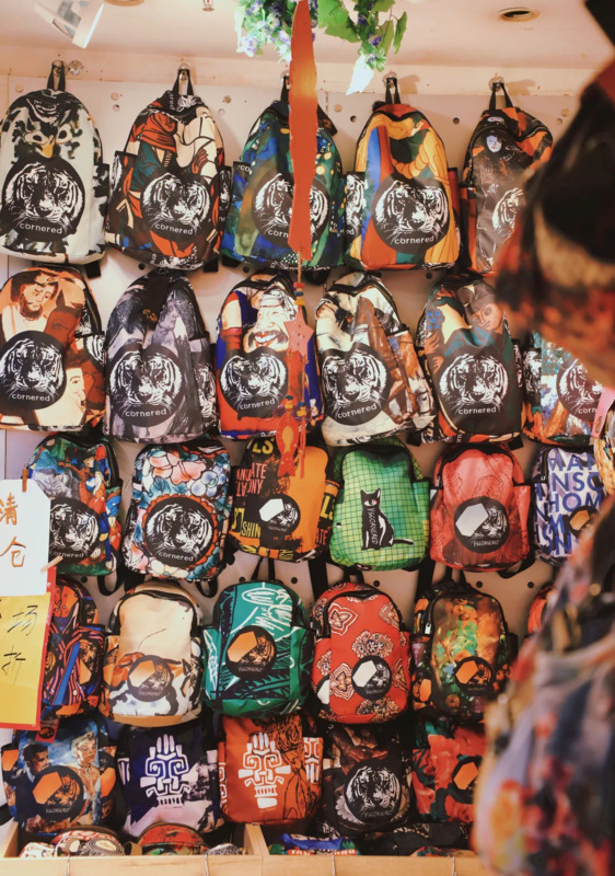 南京最大的服装批发市场在哪【南京女装批发市场服装在哪里】