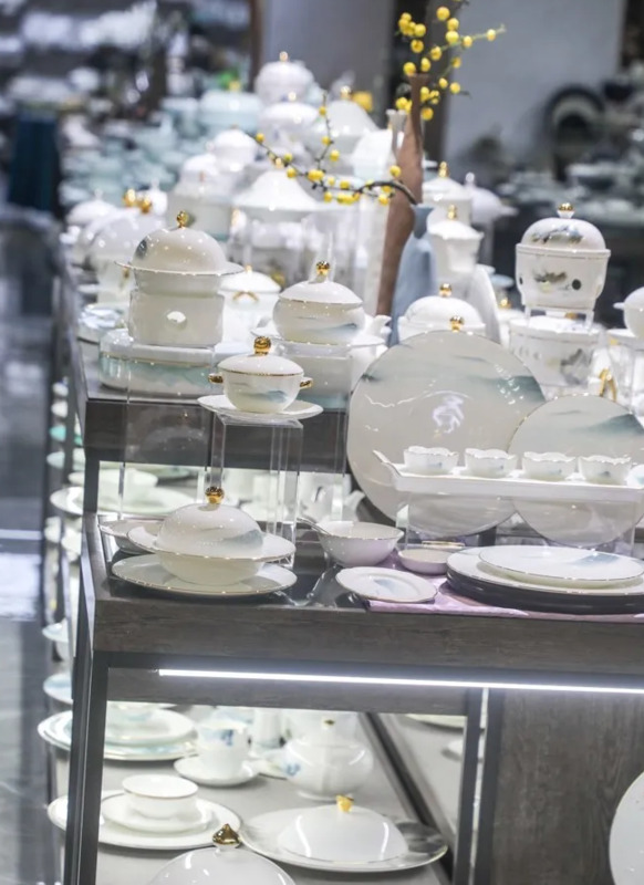 南京最大的服装批发市场在哪【南京女装批发市场服装在哪里】