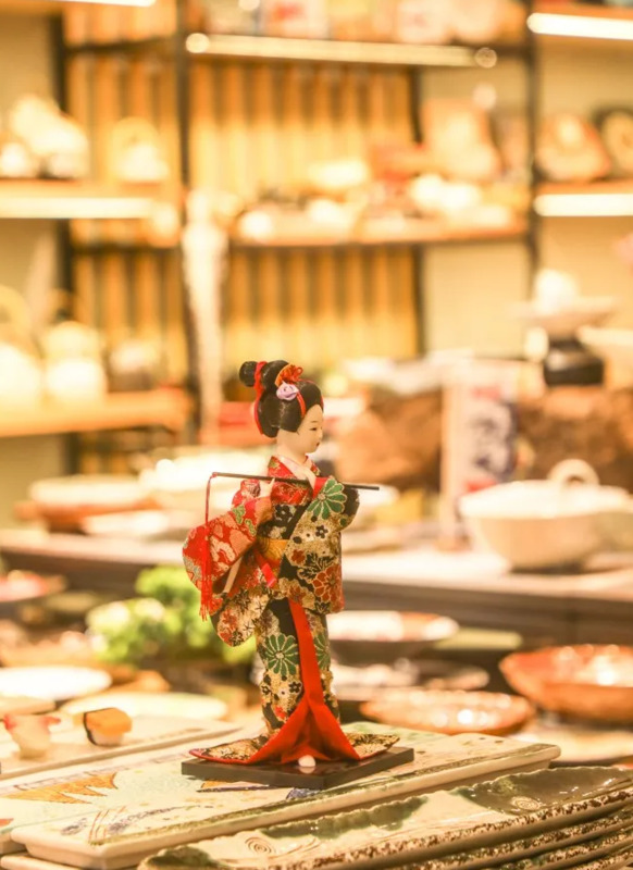 南京最大的服装批发市场在哪【南京女装批发市场服装在哪里】