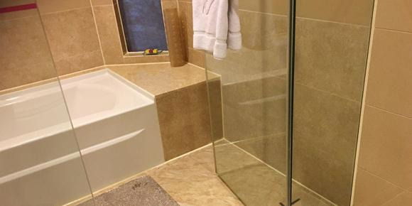 塑钢泥和玻璃胶哪个好施工【塑钢泥和玻璃胶哪个好用】