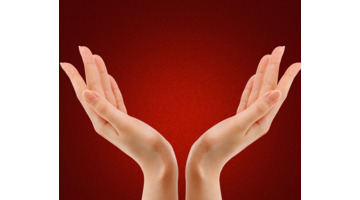 女生手骨软象征什么【手骨软的女人命运】