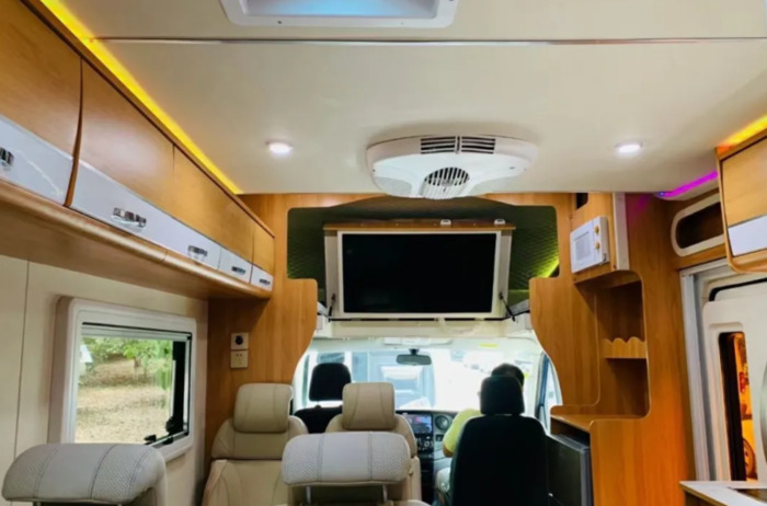 房车出租一天费用【房车出租价格表2020】