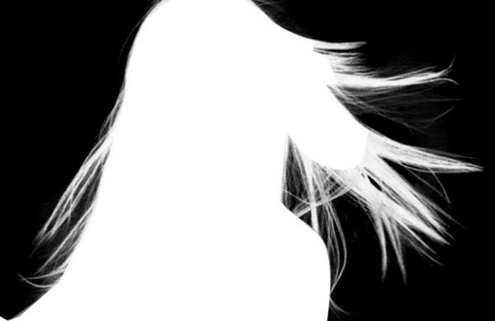 抠图怎么抠干净【抠图怎么抠头发丝】