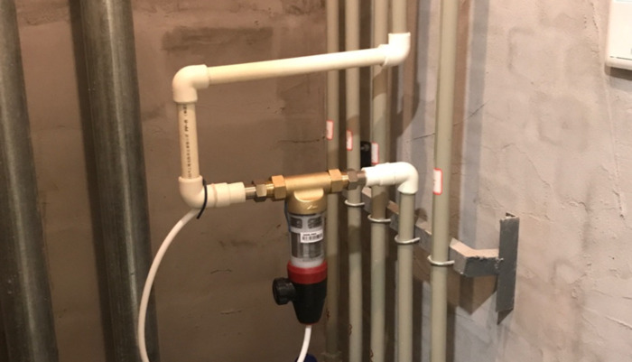 厨柜装饰设计图集L型简笔图【厨柜装饰设计图集前置过滤器上面安装洗菜盆咋安】