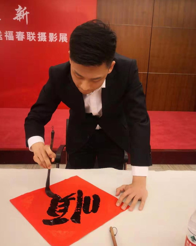 抗疫书法作品毛笔隶书【抗疫书法作品毛笔字28字】