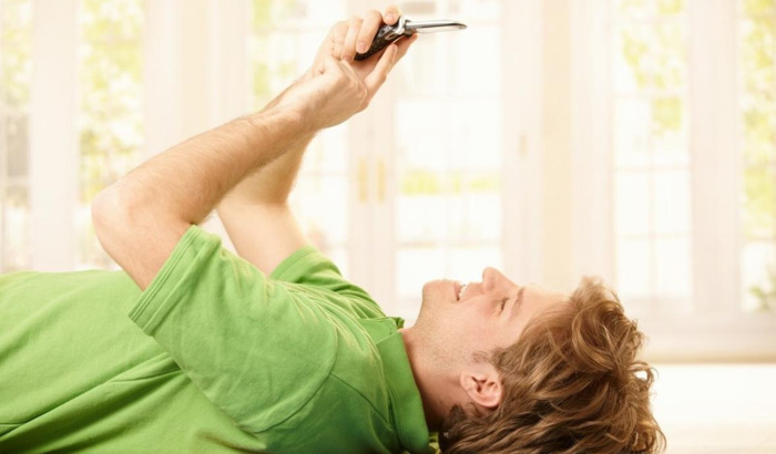 如何微信只发文字【微信如何只发文字说说】