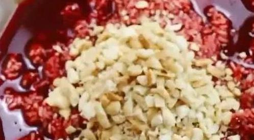 糯米血肠的制作方法及配方【血肠的制作方法及配方\加肉可以吗】