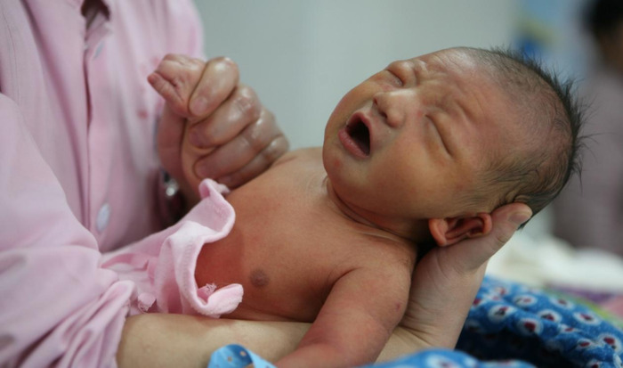 孩子与母亲相克是什么意思【与母亲相克的女孩子的命理原因】