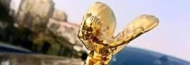 劳斯莱斯车牌标志【车标r是什么品牌的车劳斯莱斯图标】