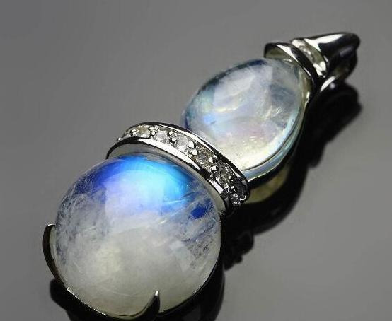 月光石怎样鉴别真假【月光石真假对照图】