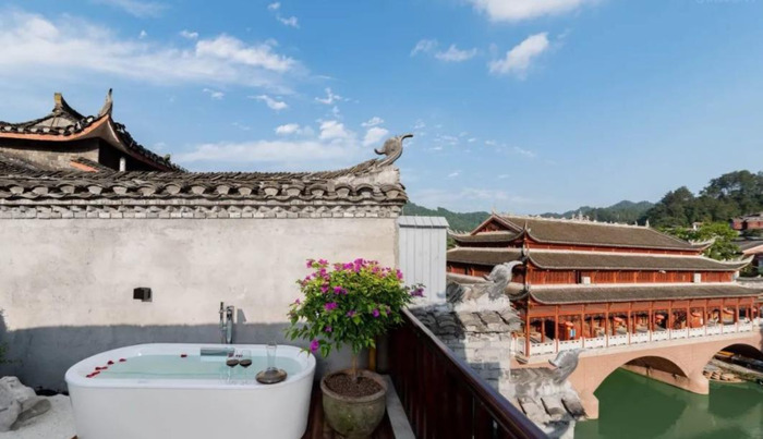 去张家界玩住哪里比较方便【张家界游玩住哪里合适】