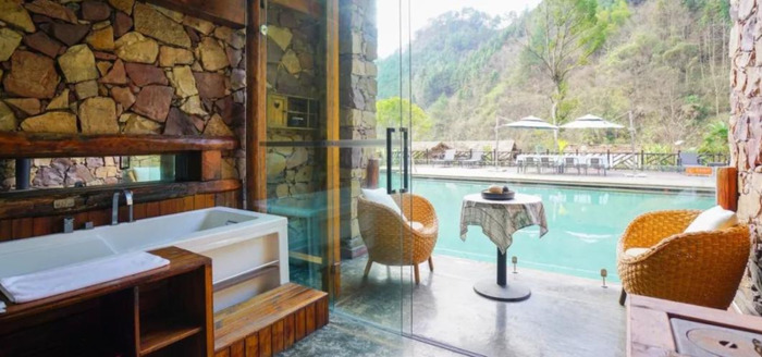 去张家界玩住哪里比较方便【张家界游玩住哪里合适】