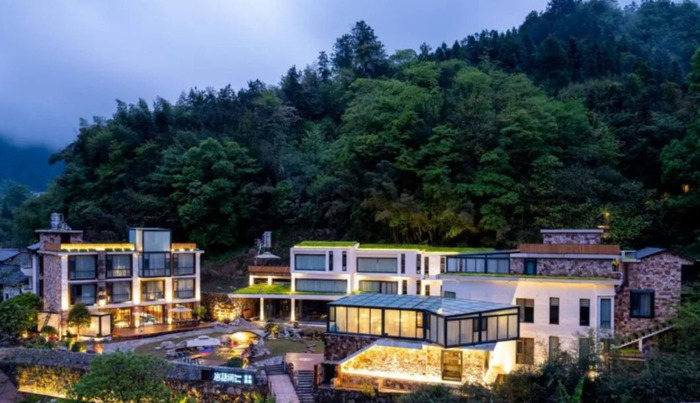 去张家界玩住哪里比较方便【张家界游玩住哪里合适】