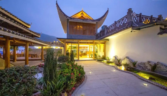 去张家界玩住哪里比较方便【张家界游玩住哪里合适】