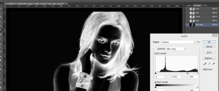 怎样去掉照片上的遮挡物【ps怎么去除照片上的遮挡物】