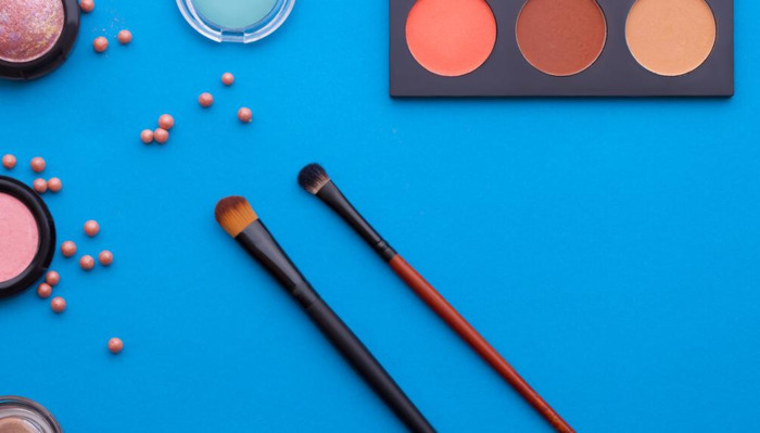 手镯戴左手还是戴右手比较好男【手镯戴左手还是戴右手比较好银】