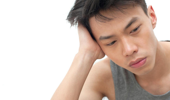 极度自卑的男人感情心理【男人性方面自卑有哪些表现】