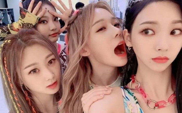 黑茶色染完掉色吗【染了黑茶色不好看】