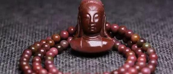 糖果盐源玛瑙的作用与功效【粉色盐源玛瑙的作用与功效】