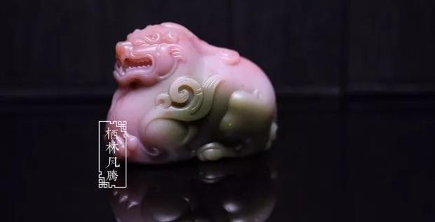 糖果盐源玛瑙的作用与功效【粉色盐源玛瑙的作用与功效】