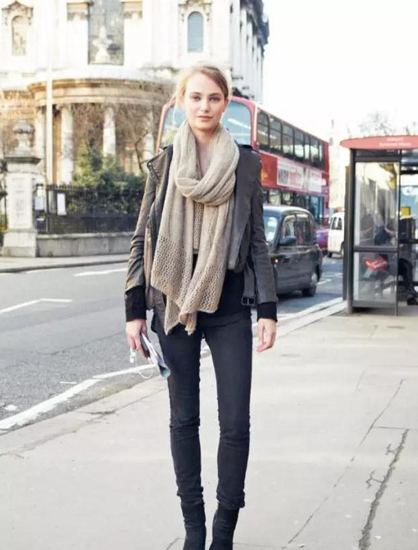 女生喜欢多长的百度贴吧【女生喜欢多长的围巾】