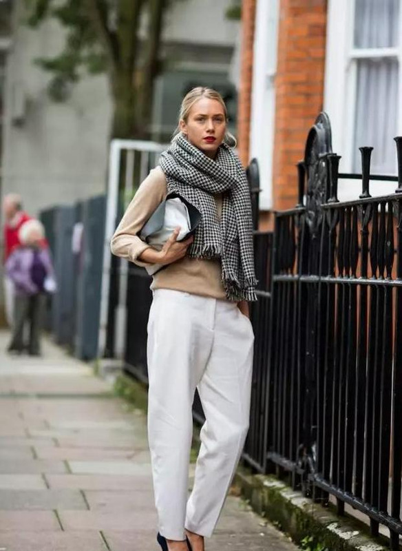 女生喜欢多长的百度贴吧【女生喜欢多长的围巾】