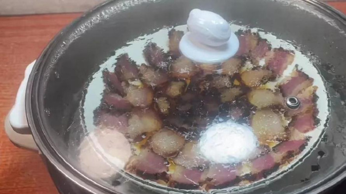 晒腊肉需要烫一下开水吗【晒腊肉怎么做好吃】
