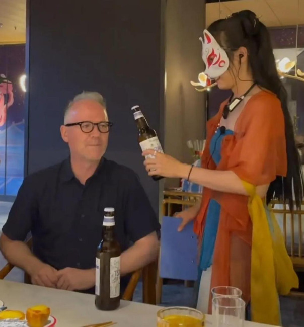 开瓶猫真面貌【开瓶猫真实照片】